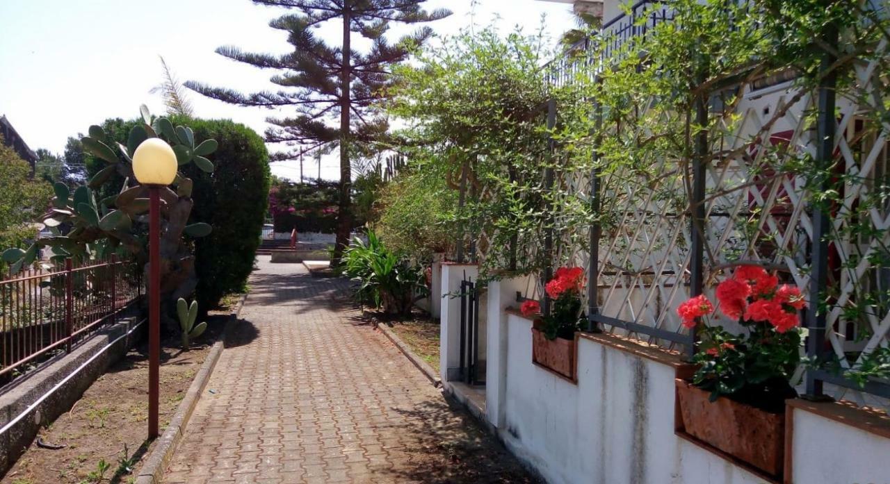 Aessebenessere Casavacanza Mascali Kültér fotó